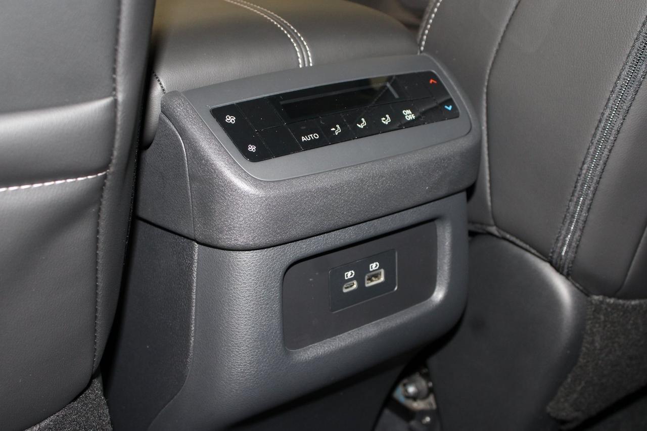 2025 Nissan Pathfinder SL Manassas VA