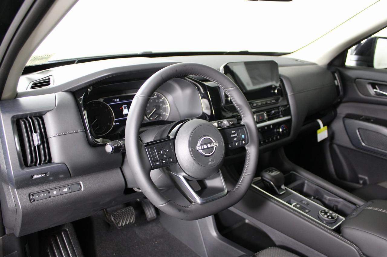 2025 Nissan Pathfinder SL Manassas VA