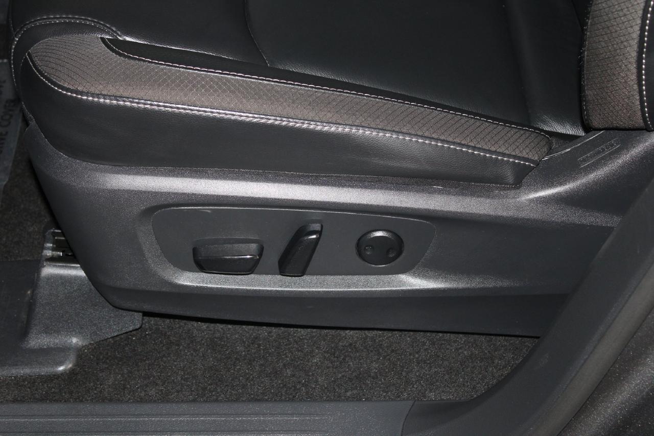 2025 Nissan Pathfinder SL Manassas VA