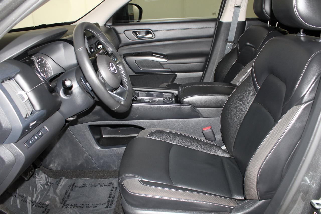2025 Nissan Pathfinder SL Manassas VA