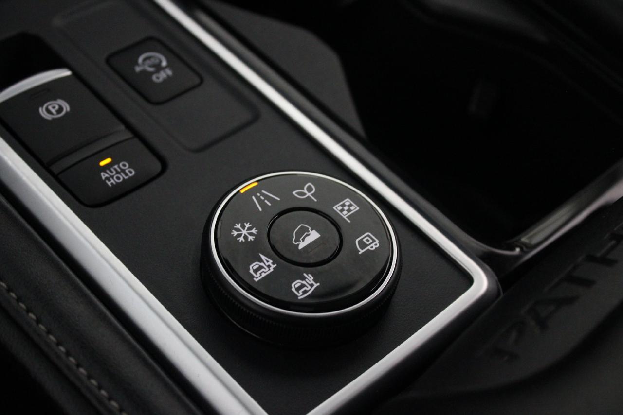 2025 Nissan Pathfinder SL Manassas VA