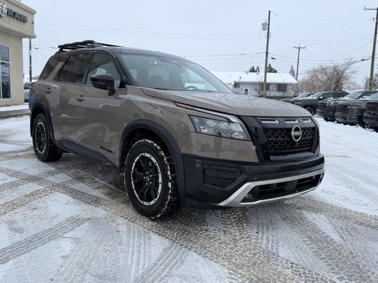 2025 Nissan Pathfinder SV | Rock Creek Edition | 360 Camera | Off-Road Mode | 8 Seater | Heated Seats | Leather Redwater AB
