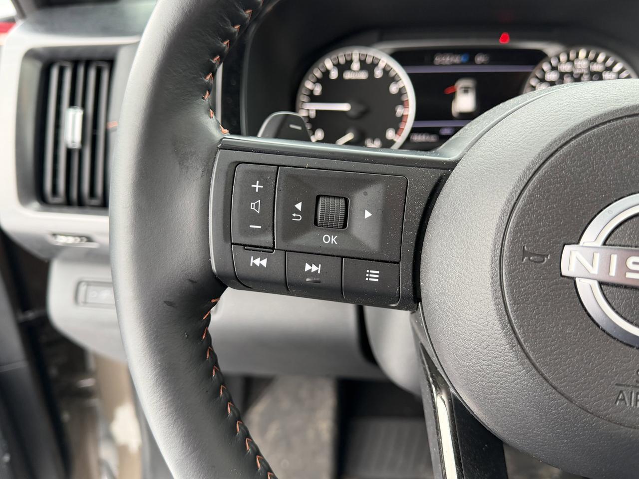 2025 Nissan Pathfinder SV | Rock Creek Edition | 360 Camera | Off-Road Mode | 8 Seater | Heated Seats | Leather Redwater AB