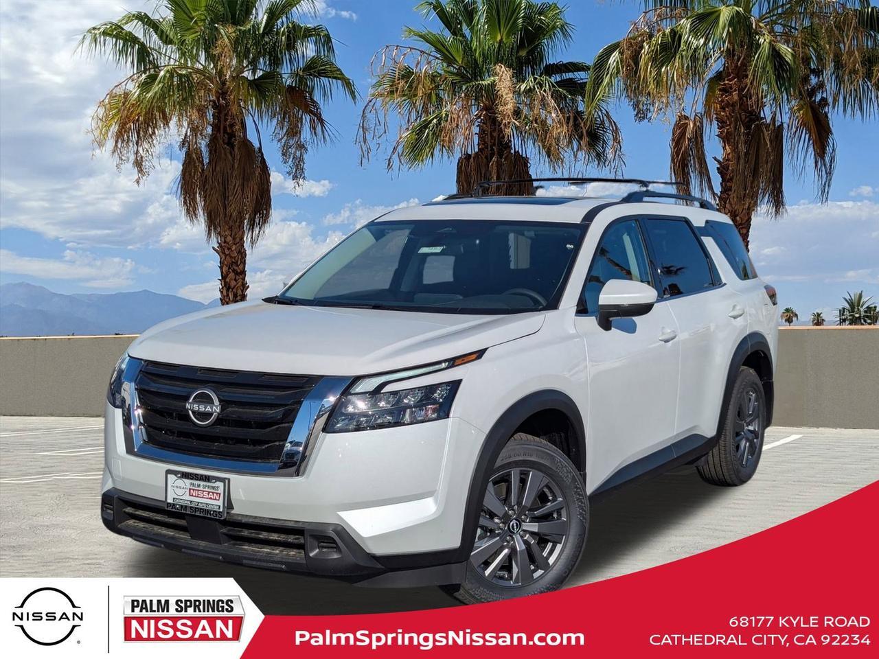 2025 Nissan Pathfinder SV