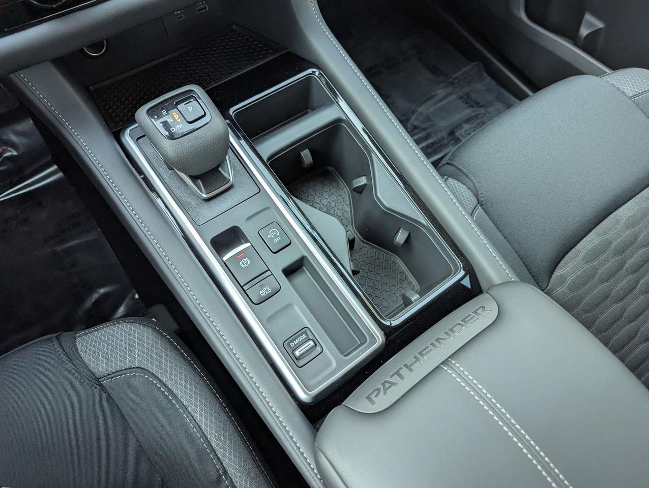 2025 Nissan Pathfinder SV Cathedral City CA