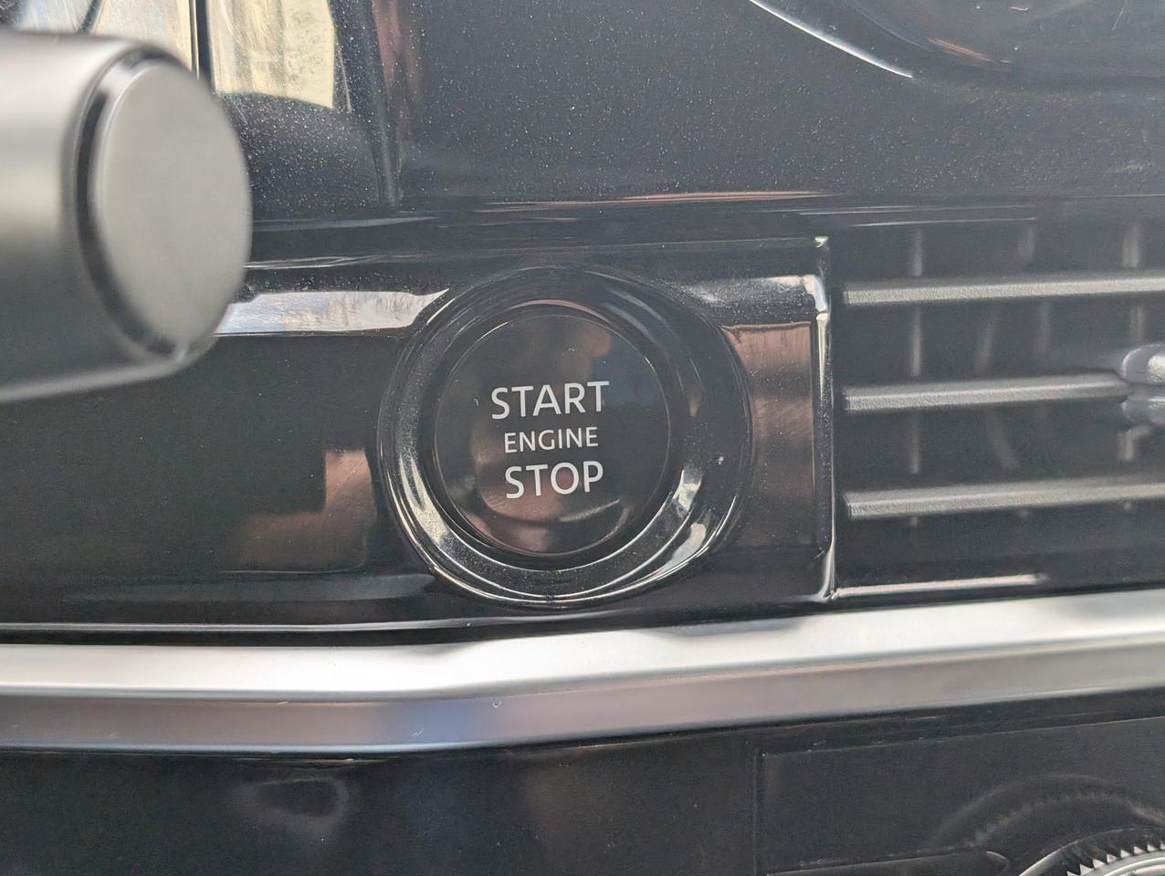 2025 Nissan Pathfinder SV Dalton GA