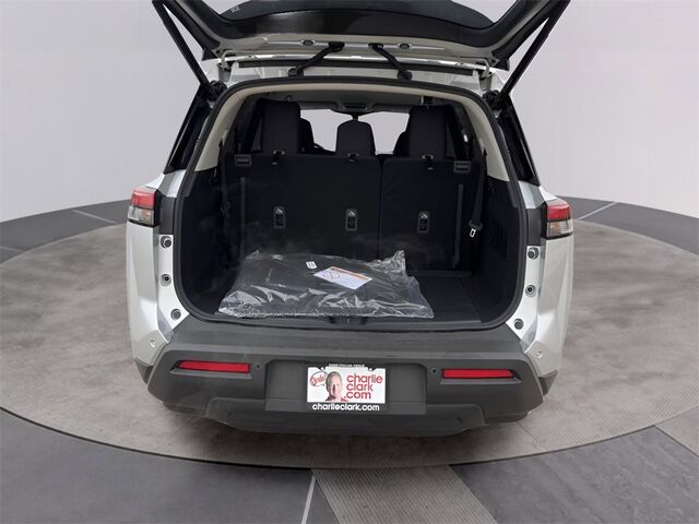 2025 Nissan Pathfinder SV El Paso TX