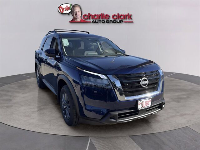 2025 Nissan Pathfinder SV El Paso TX