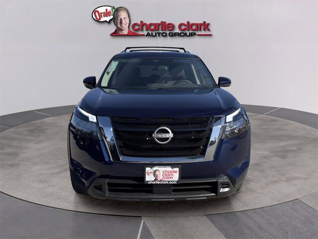 2025 Nissan Pathfinder SV El Paso TX