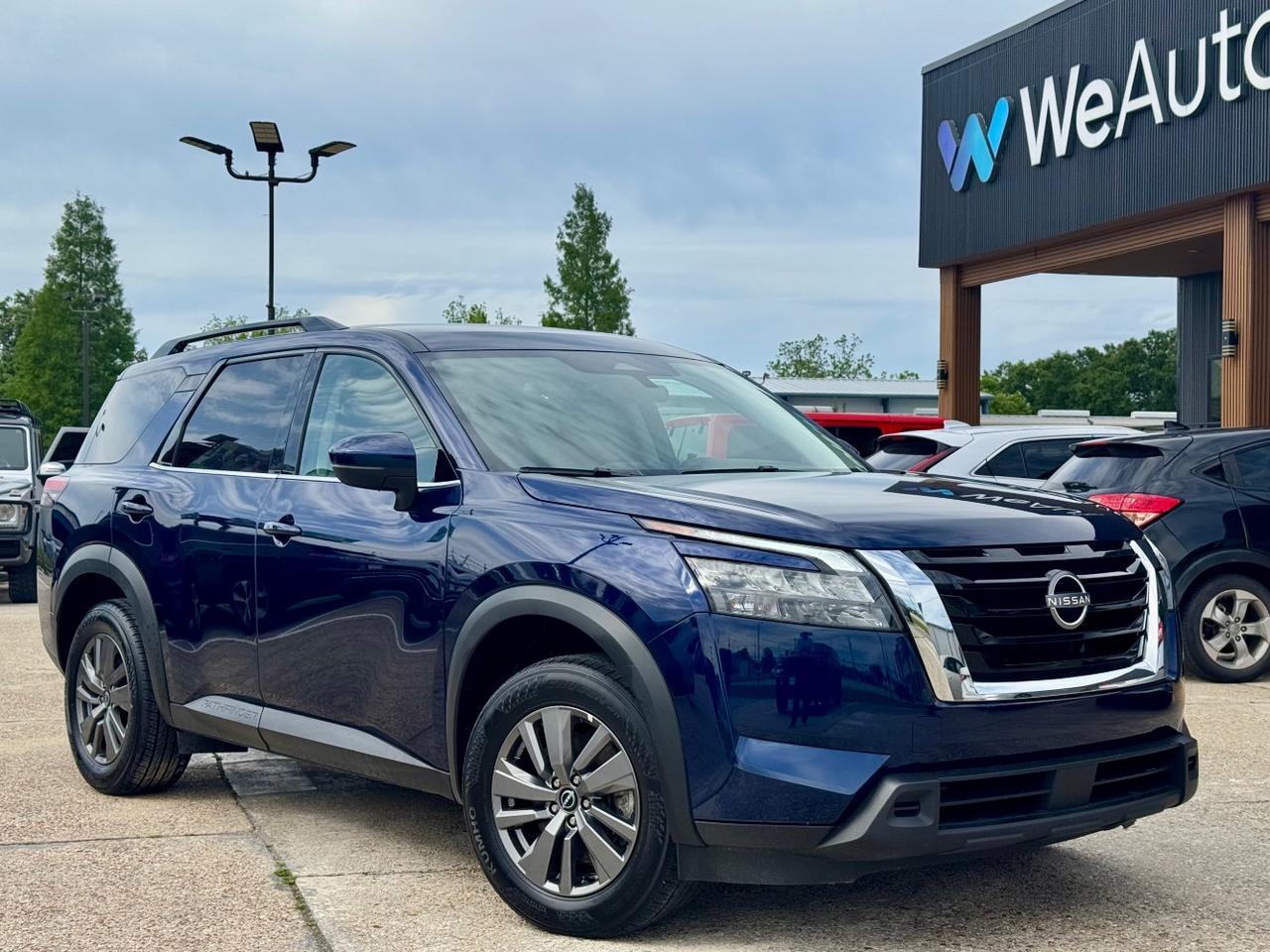 2025 Nissan Pathfinder SV FWD