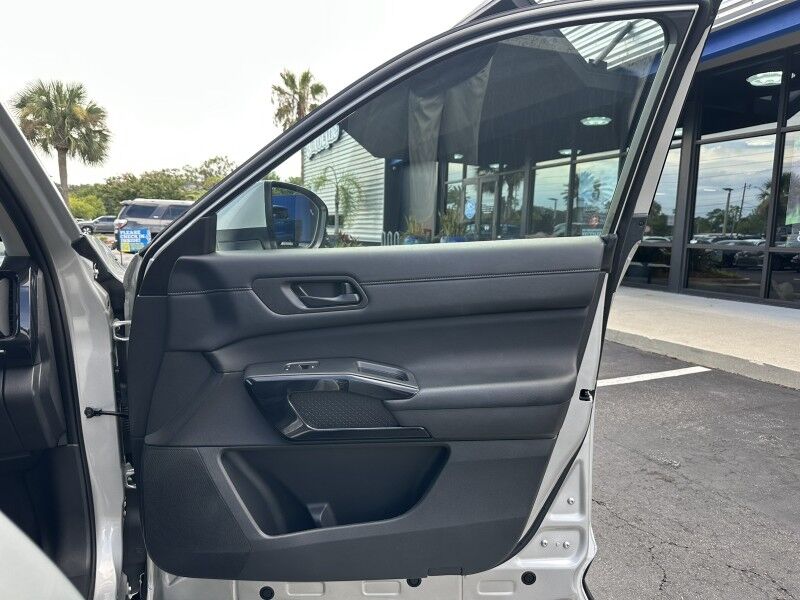 2025 Nissan Pathfinder SV Jacksonville FL