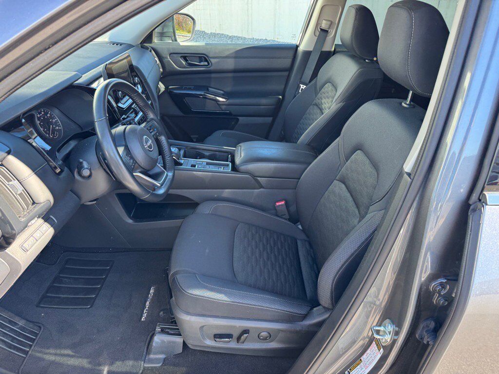 2025 Nissan Pathfinder SV Johnson City TN