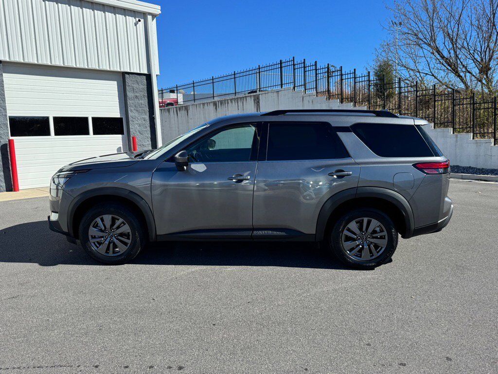 2025 Nissan Pathfinder SV Johnson City TN