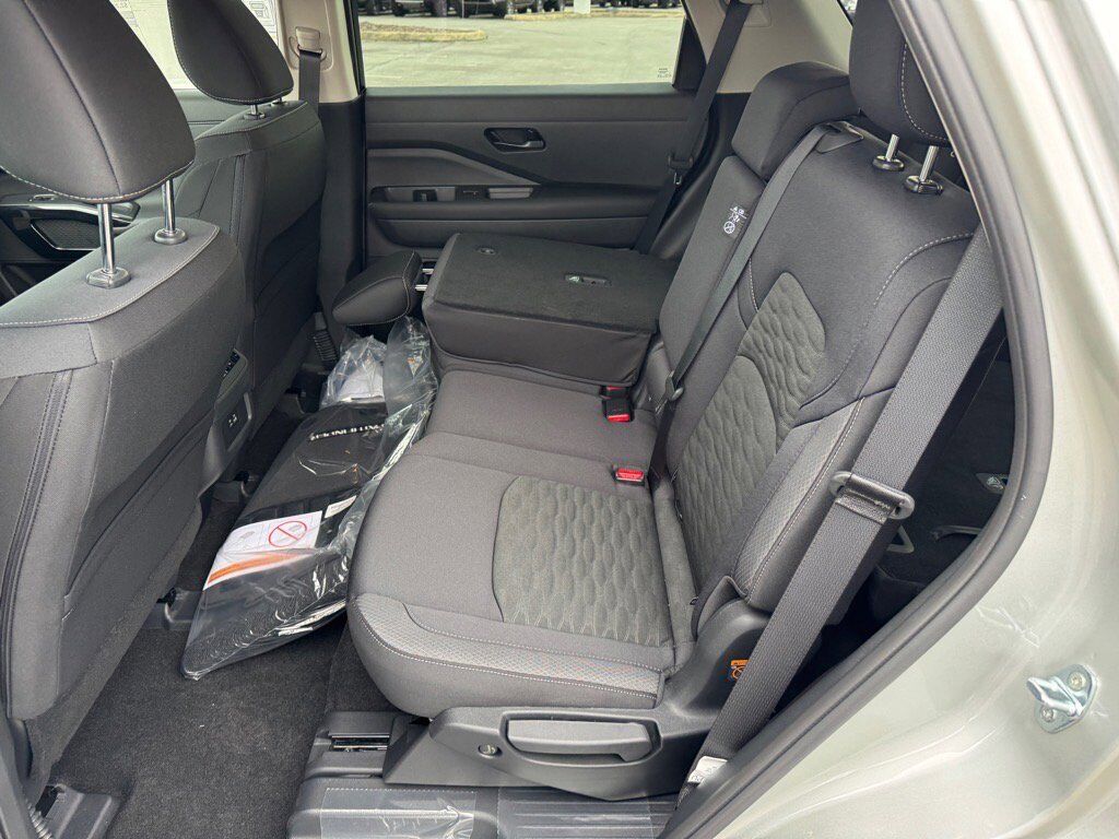 2025 Nissan Pathfinder SV Johnson City TN