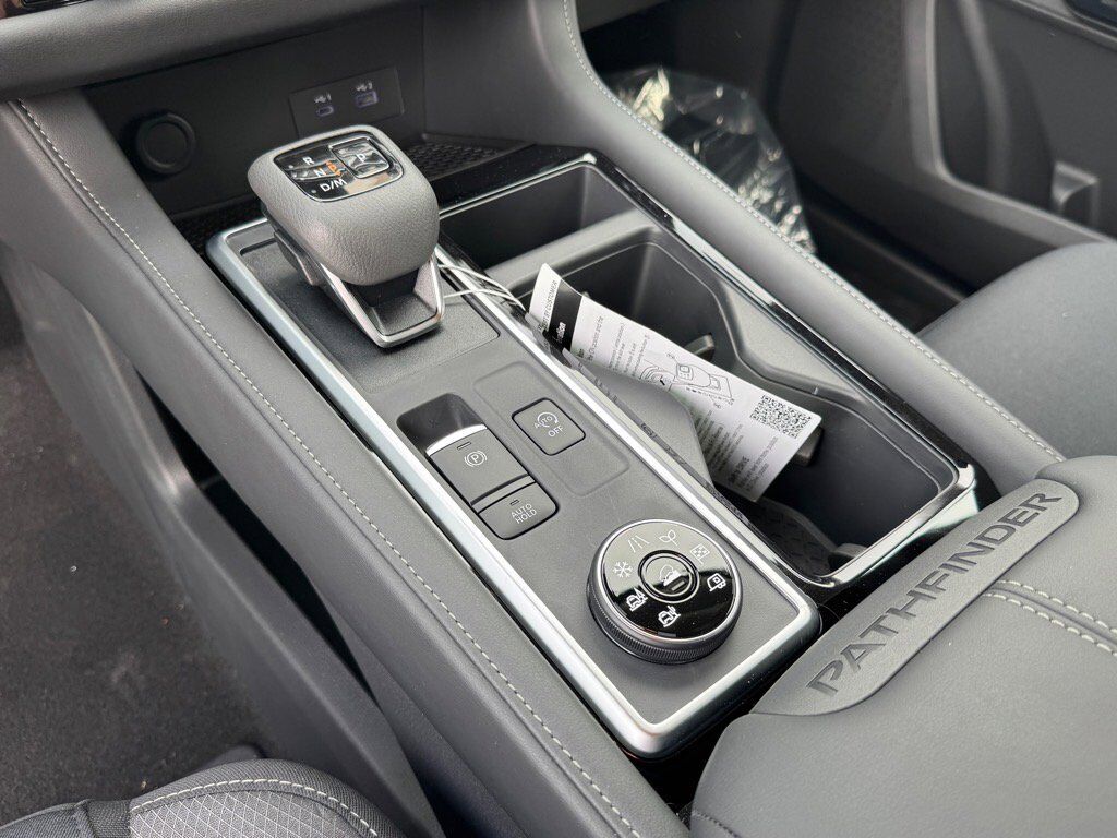 2025 Nissan Pathfinder SV Johnson City TN