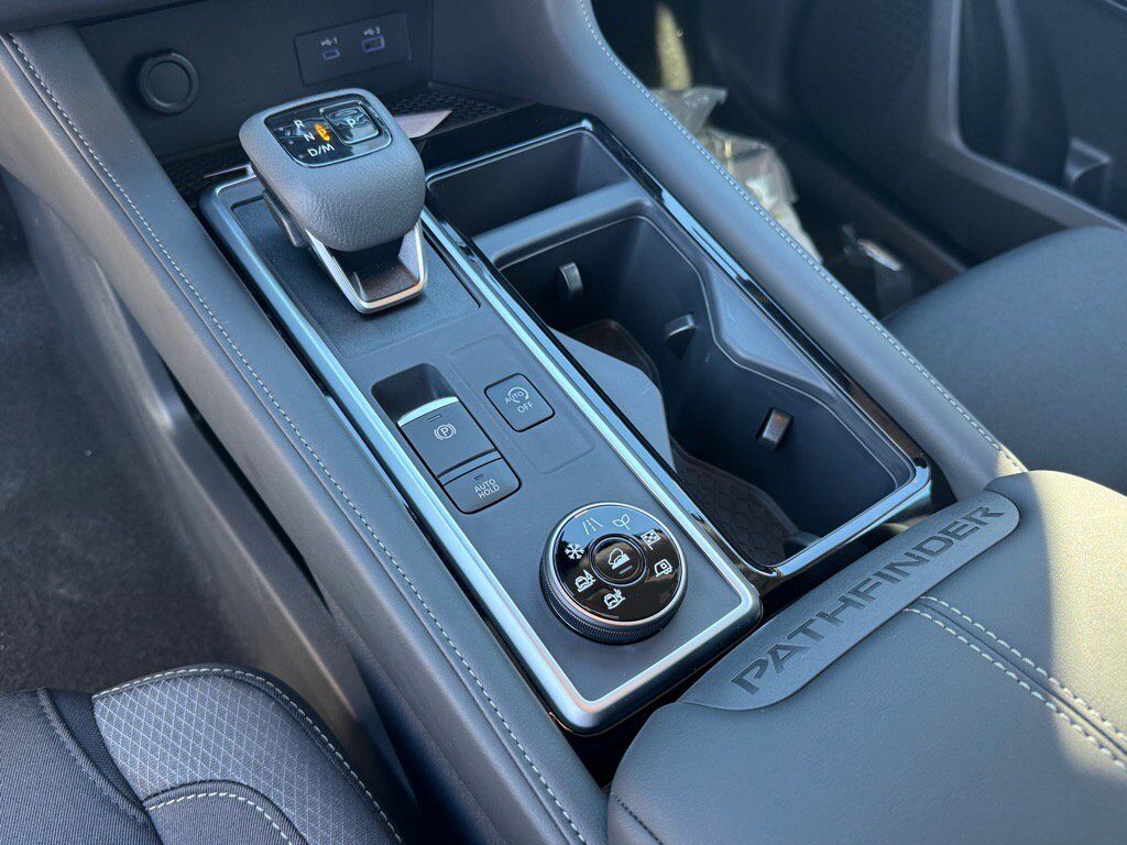 2025 Nissan Pathfinder SV Johnson City TN