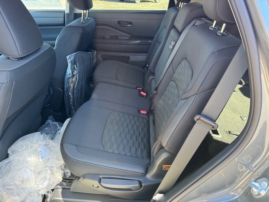 2025 Nissan Pathfinder SV Johnson City TN