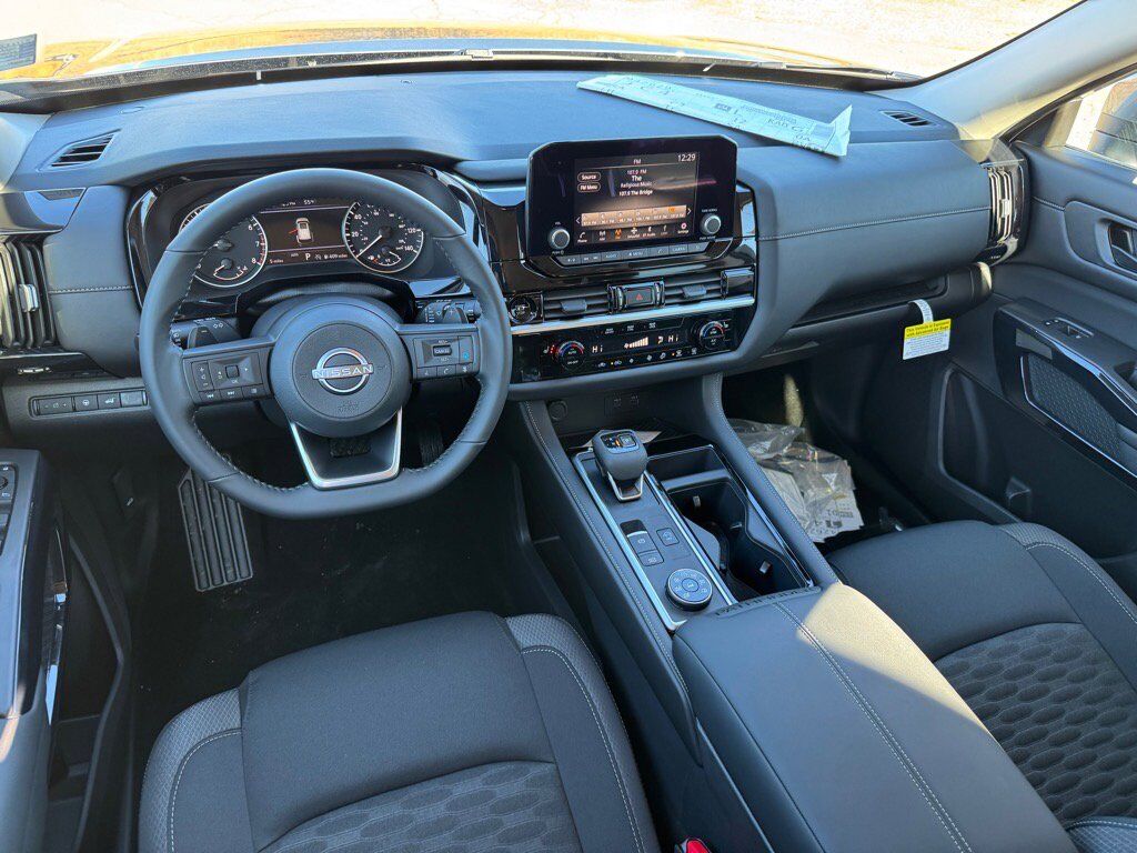 2025 Nissan Pathfinder SV Johnson City TN