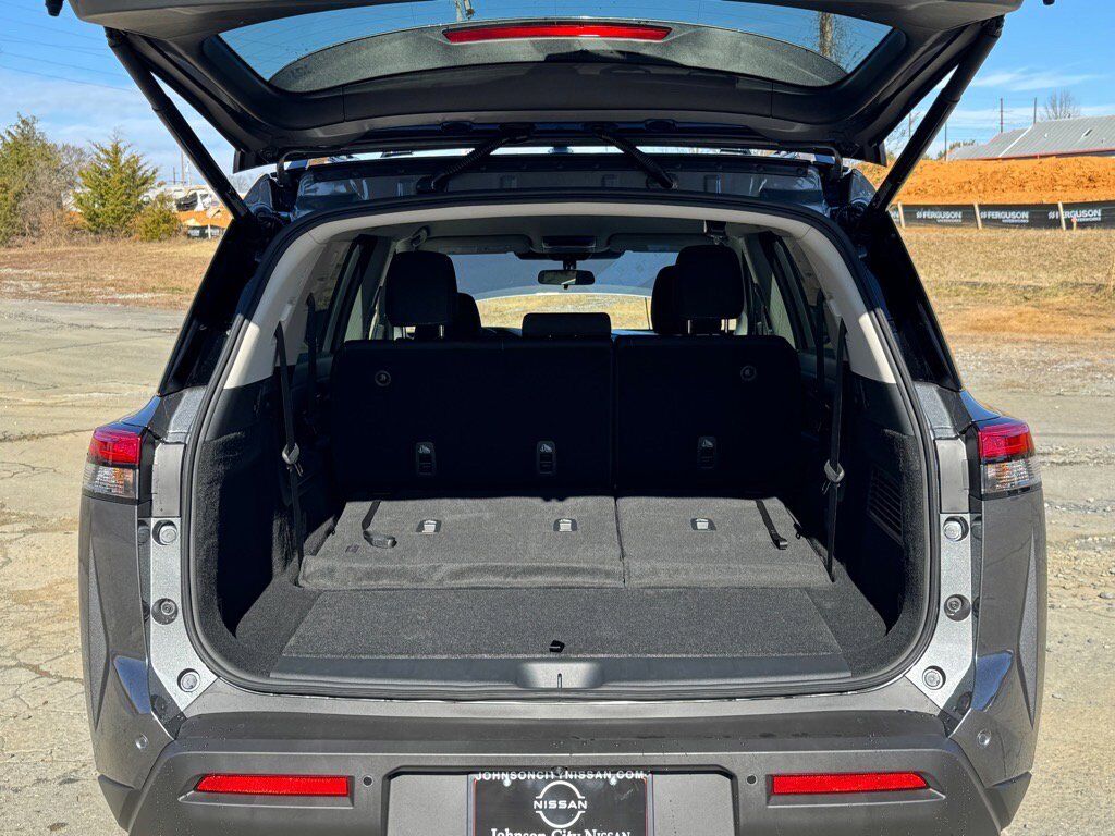 2025 Nissan Pathfinder SV Johnson City TN