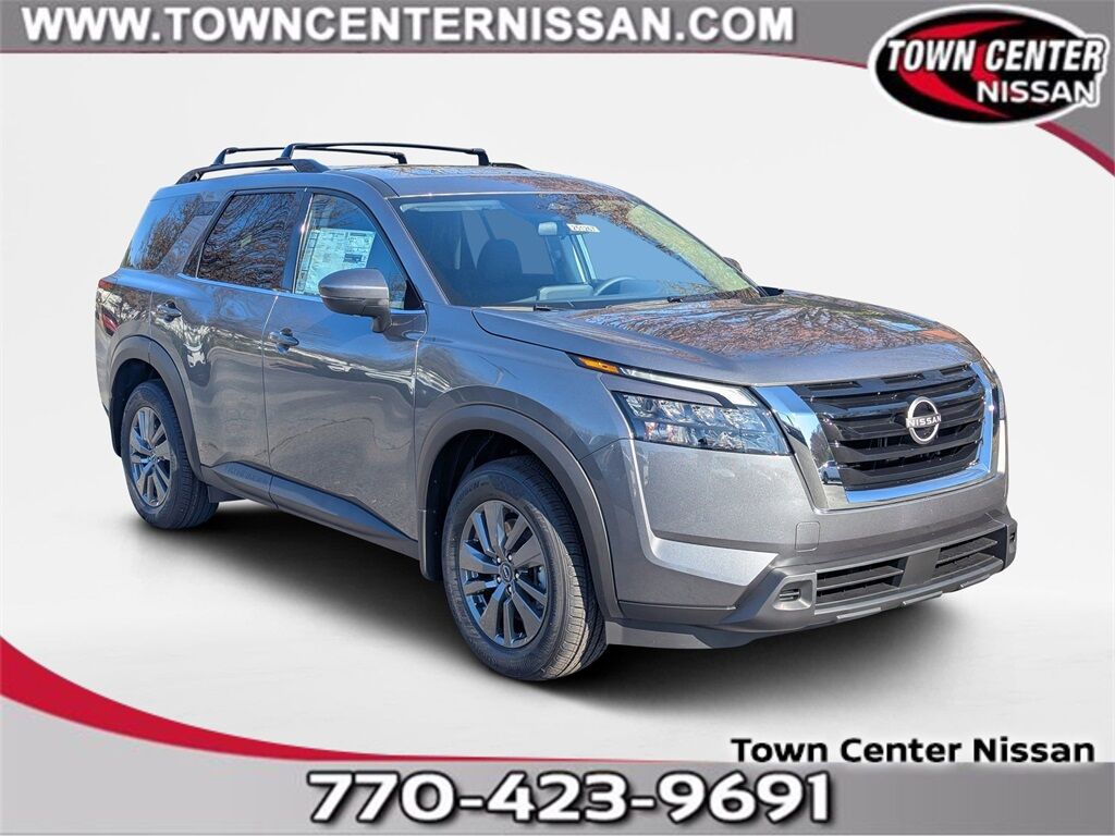 2025 Nissan Pathfinder SV