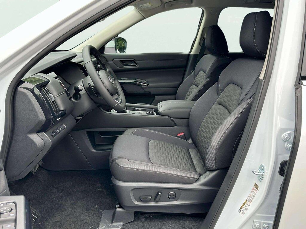 2025 Nissan Pathfinder SV San Clemente CA