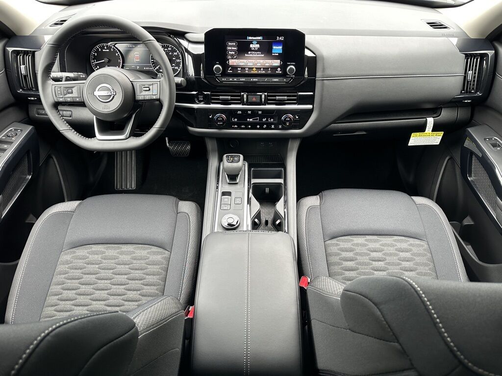 2025 Nissan Pathfinder SV San Clemente CA