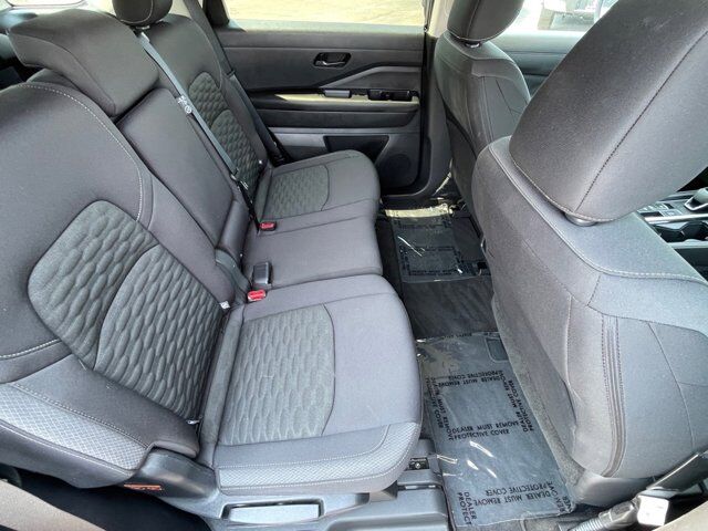 2025 Nissan Pathfinder SV Oak Ridge TN