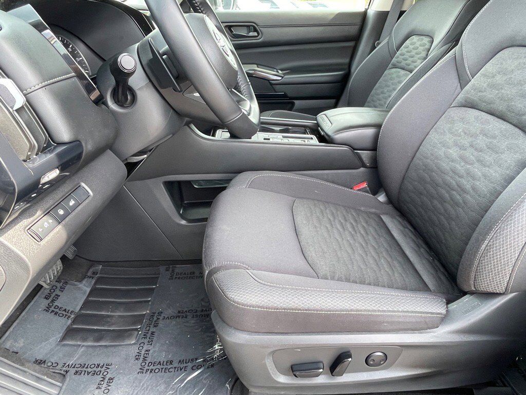2025 Nissan Pathfinder SV Oak Ridge TN