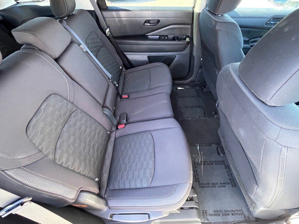 2025 Nissan Pathfinder SV Oak Ridge TN