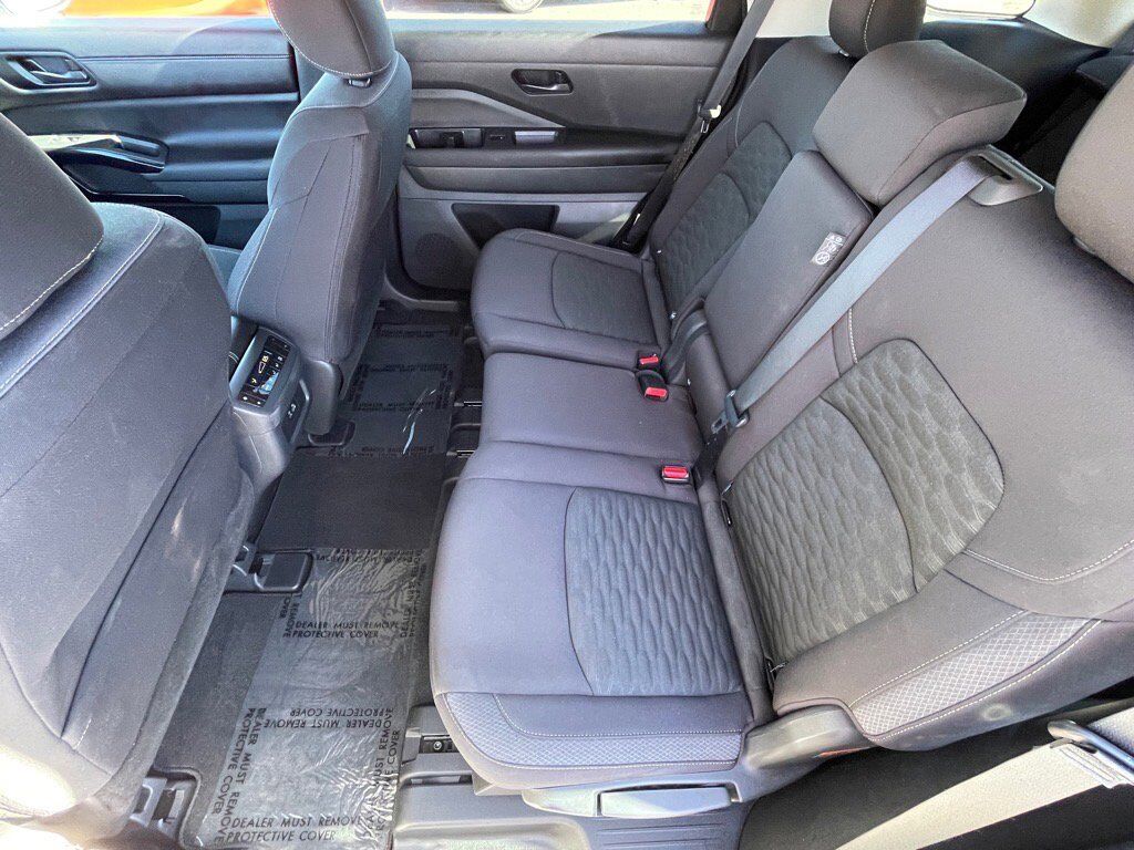 2025 Nissan Pathfinder SV Oak Ridge TN