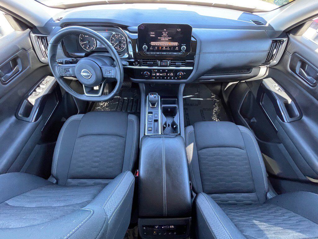 2025 Nissan Pathfinder SV Oak Ridge TN