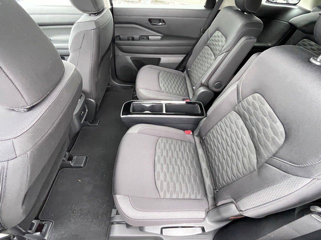 2025 Nissan Pathfinder SV Oak Ridge TN