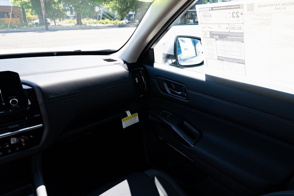 2025 Nissan Pathfinder SV Beaverton OR