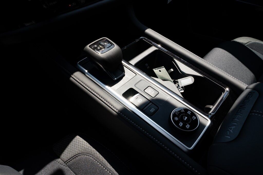2025 Nissan Pathfinder SV Beaverton OR