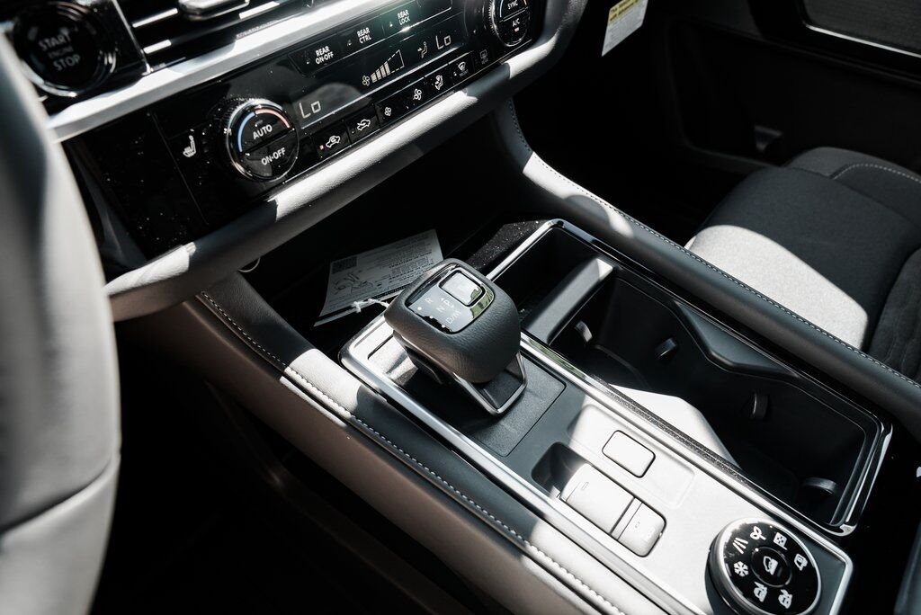 2025 Nissan Pathfinder SV Beaverton OR