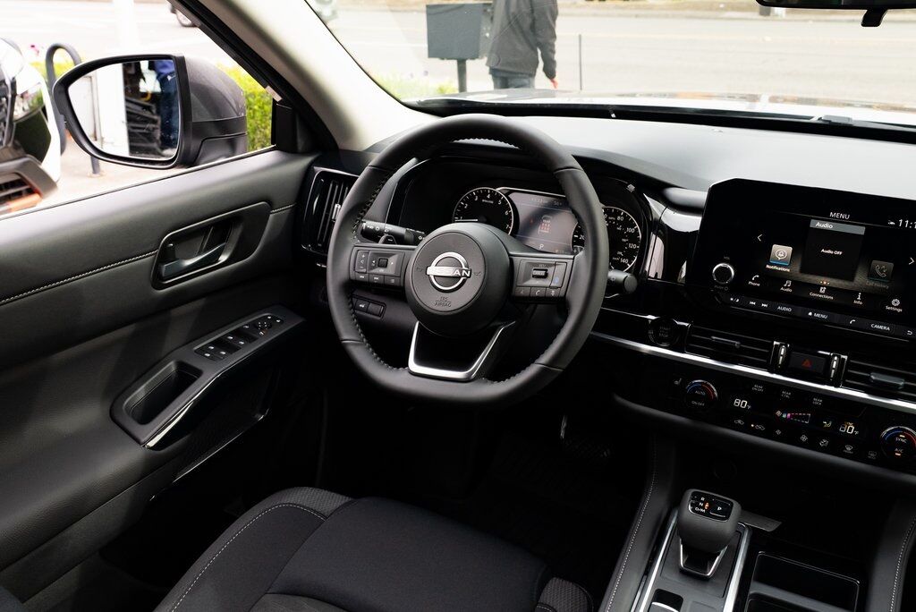 2025 Nissan Pathfinder SV Beaverton OR