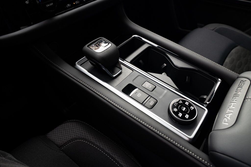 2025 Nissan Pathfinder SV Beaverton OR