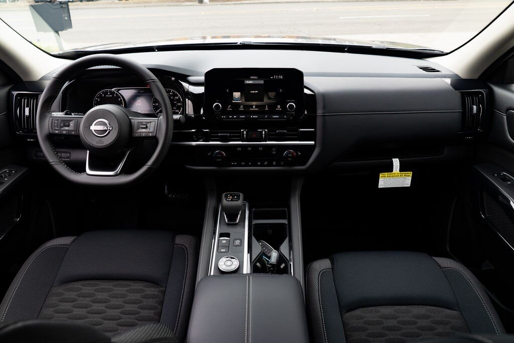 2025 Nissan Pathfinder SV Beaverton OR