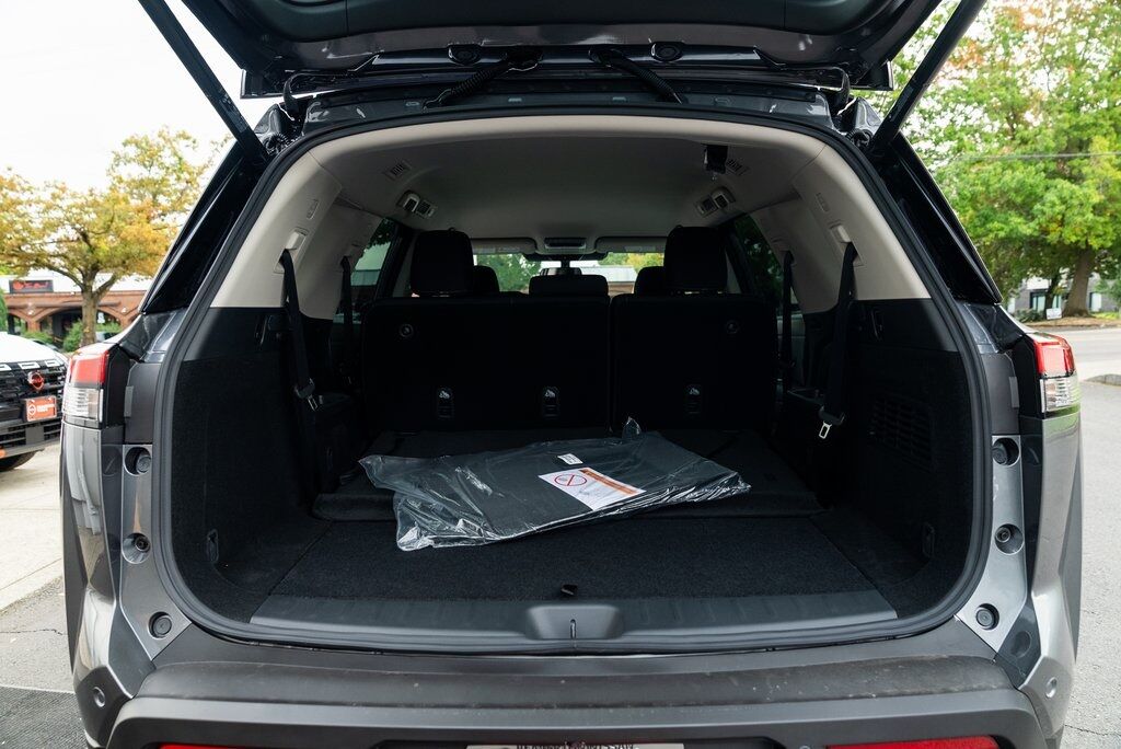 2025 Nissan Pathfinder SV Beaverton OR