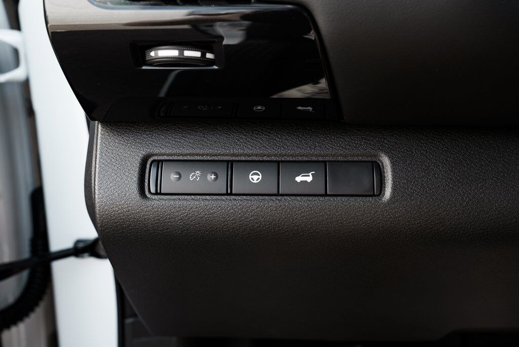 2025 Nissan Pathfinder SV Beaverton OR