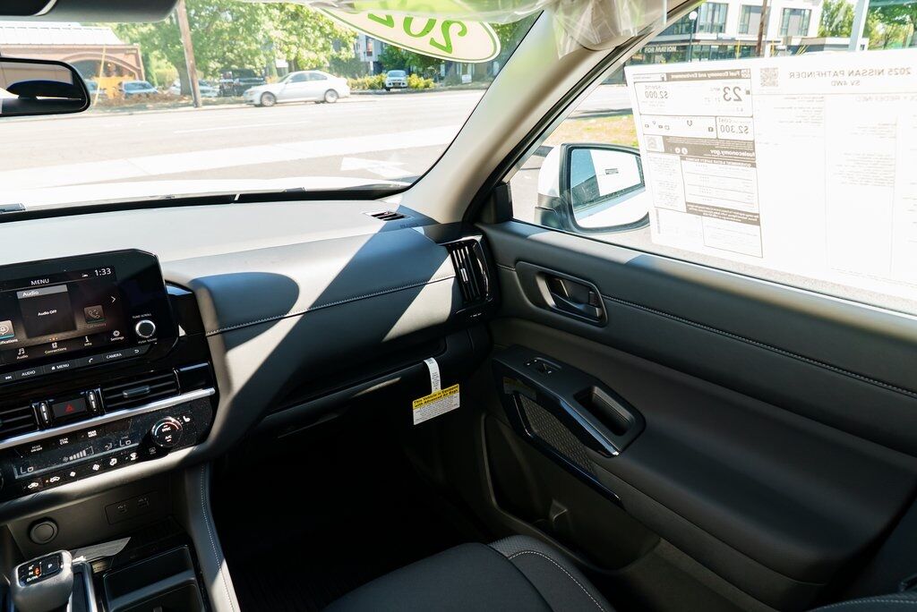 2025 Nissan Pathfinder SV Beaverton OR