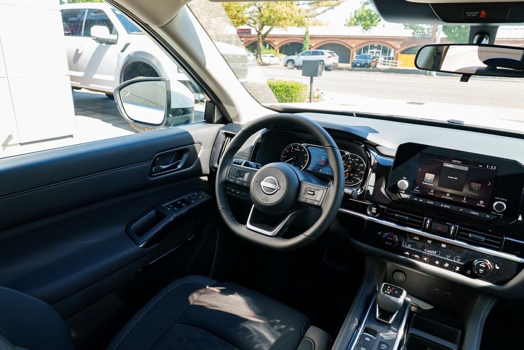 2025 Nissan Pathfinder SV Beaverton OR