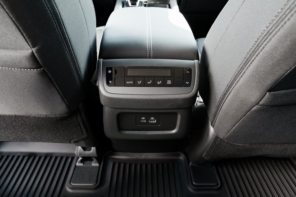 2025 Nissan Pathfinder SV Beaverton OR