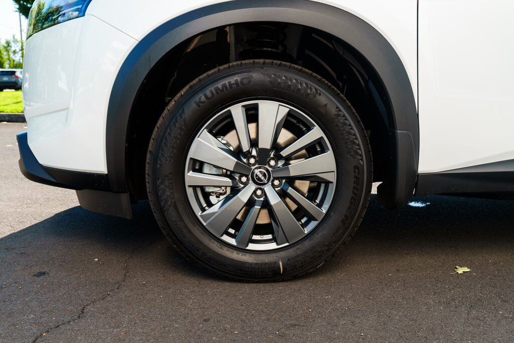2025 Nissan Pathfinder SV Beaverton OR