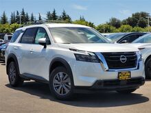 2025_Nissan_Pathfinder_SV_ Roseville CA