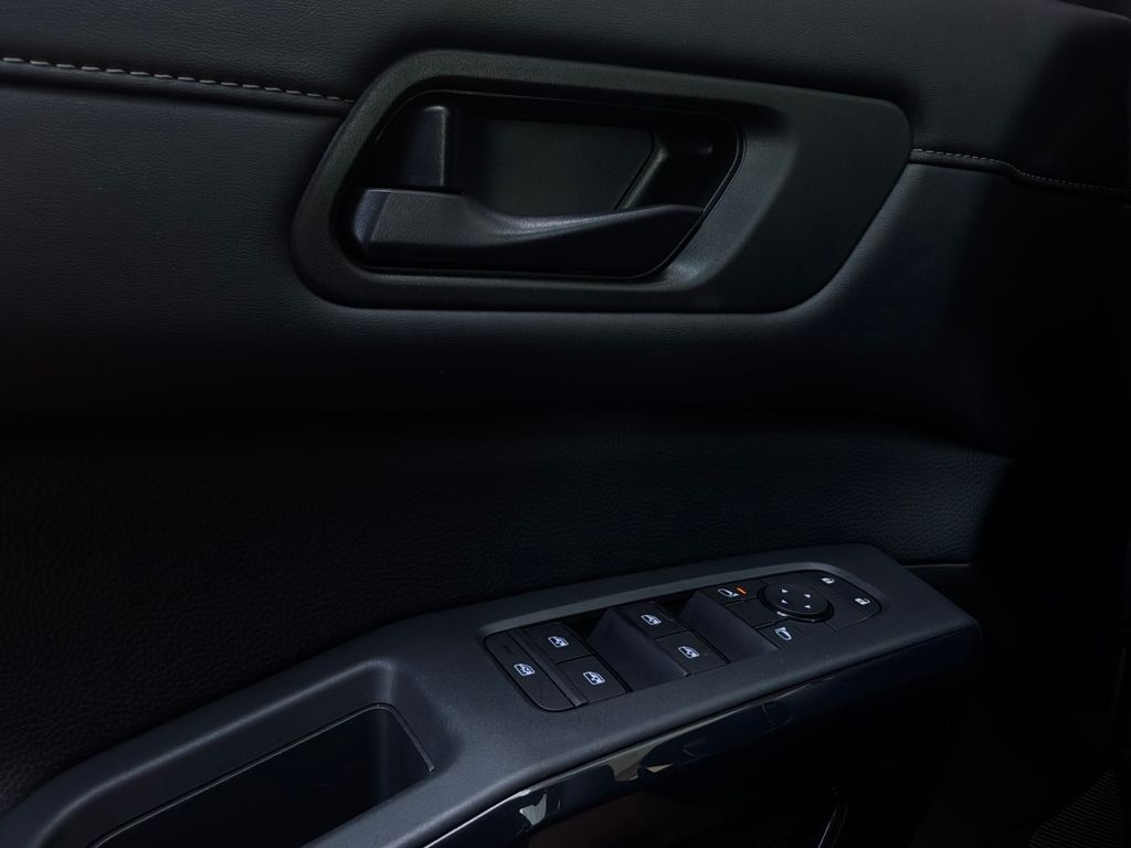 2025 Nissan Pathfinder SV San Antonio TX