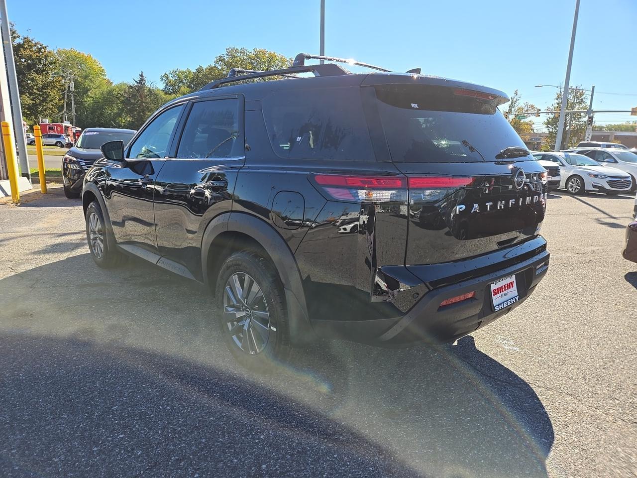 2025 Nissan Pathfinder SV Glen Burnie MD