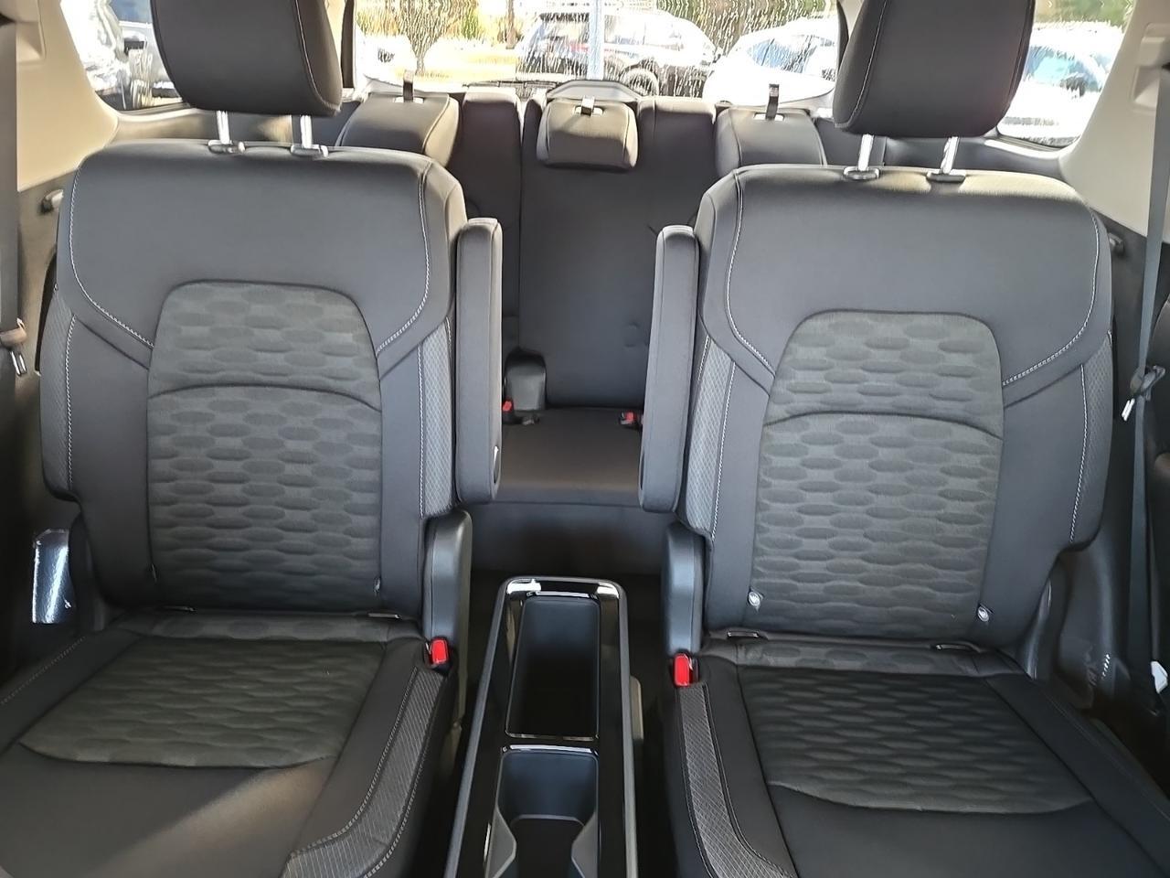 2025 Nissan Pathfinder SV Glen Burnie MD