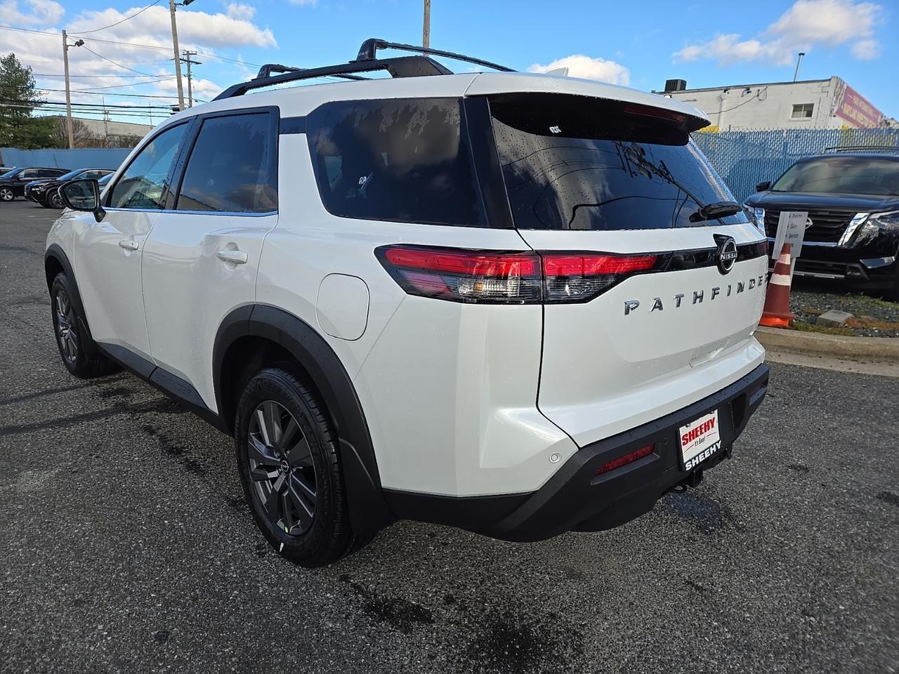 2025 Nissan Pathfinder SV Glen Burnie MD