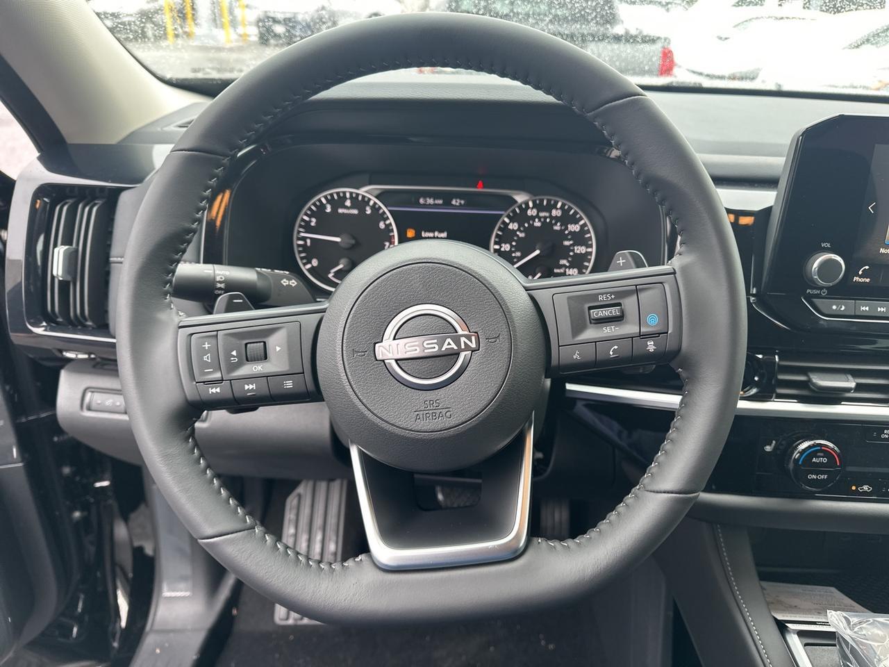 2025 Nissan Pathfinder SV Glen Burnie MD
